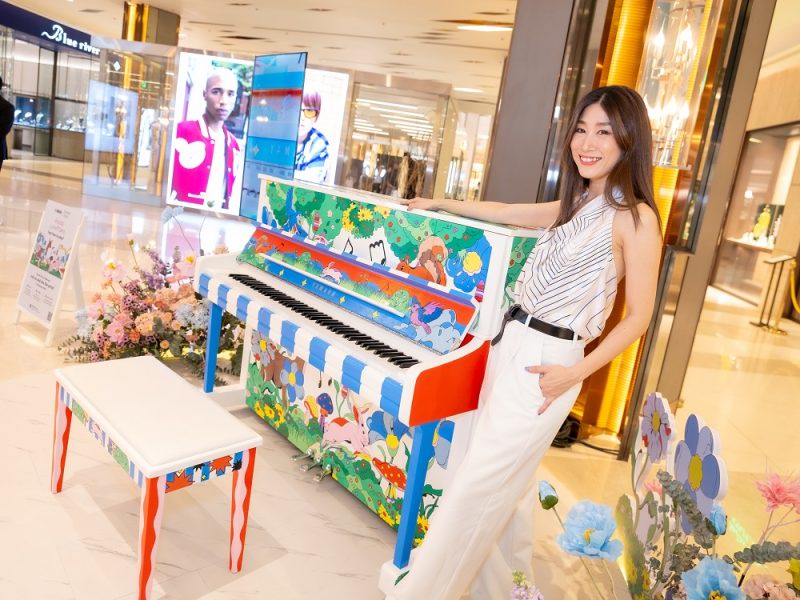 'Yamaha Piano' ดึง 'Pomme Chan' รังสรรค์ 'Global Love Piano' มอบพื้นที่แห่งความสุขที่สยามพารากอน