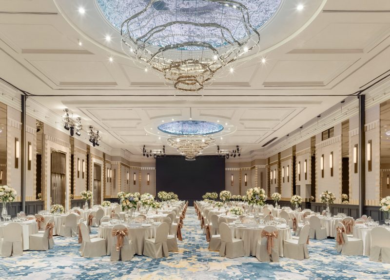 Confirm your wedding whether intimate or spectacular at InterContinental Bangkok and enjoy a host of value-added extras