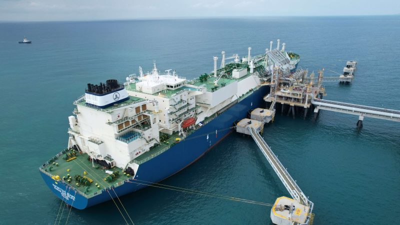 RATCH and GULF Pioneer On with the First Private LNG Import for Hin Kong Power Plant, Marking a New Era of National Deregulated Gas Market Policy
