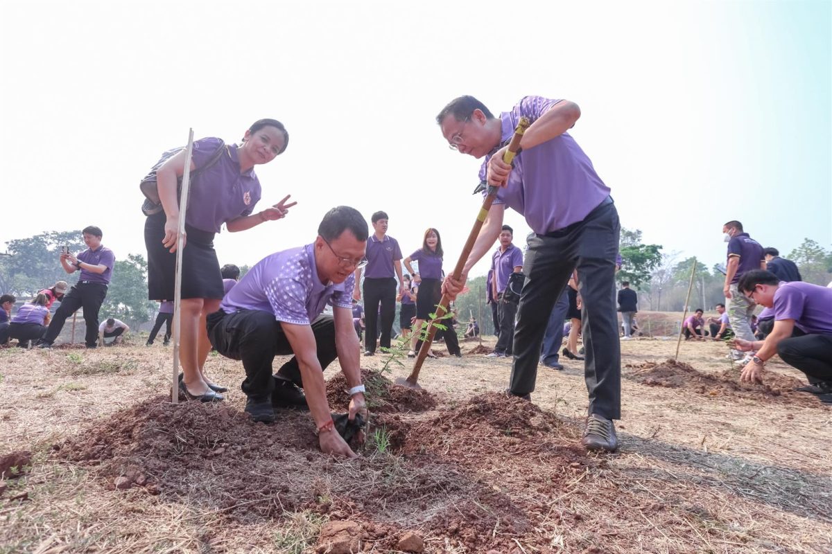 ม.พะเยา จัดพิธีถวายพระพรชัยมงคลเนื่องในโอกาสวันคล้ายวันพระราชสมภพ สมเด็จพระกนิษฐาธิราชเจ้า กรมสมเด็จพระเทพรัตนราชสุดาฯ สยามบรมราชกุมารีวันที่ 2 เมษายน