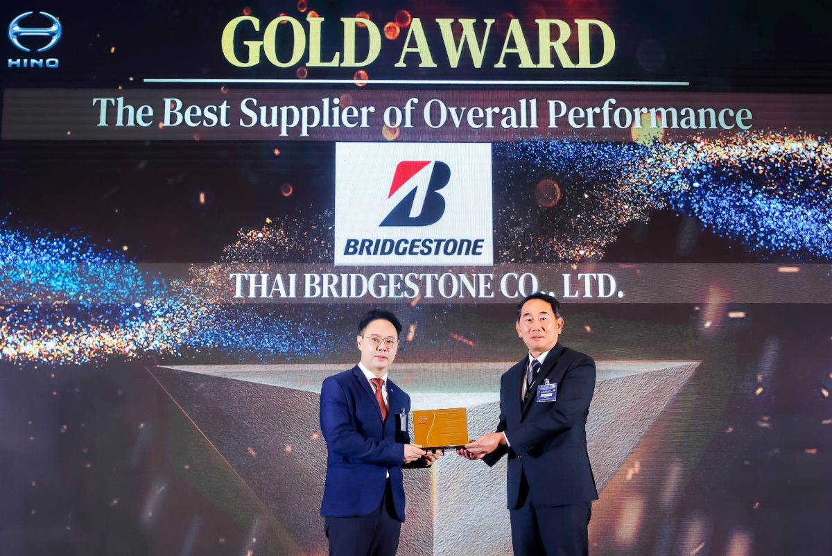 Bridgestone Receives The Best Supplier of Overall Performance in 2023 (Truck Business) Award, As a Strong Partnership with Hino
