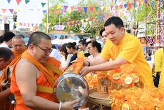 ไวไว ร่วมต้อนรับนักท่องเที่ยว ร่วมงานประเพณีสงกรานต์ ป๋าเวณีปี๋ใหม่เมืองเจียงใหม่ ประจำปี 2567