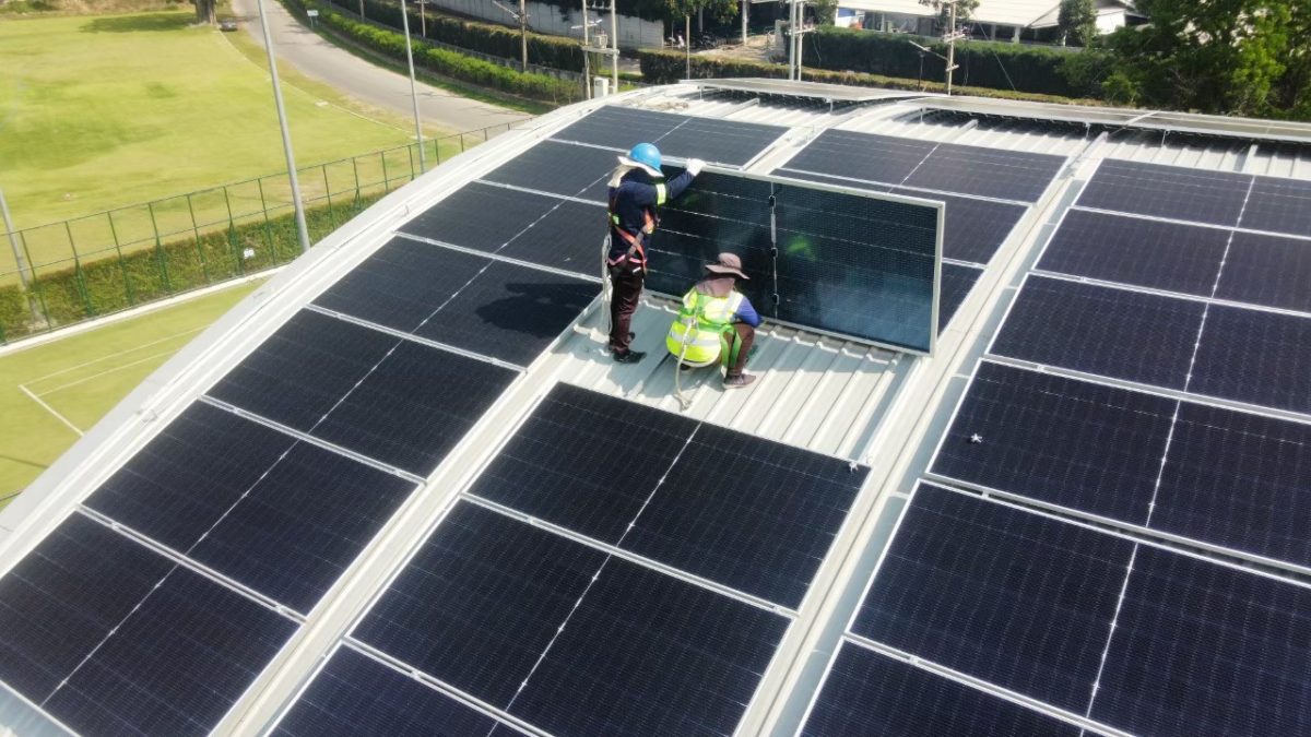 เอ็ม บี เค เดินหน้าติดตั้ง Solar PV Rooftop ตั้งเป้าปี 68 ครอบคลุมทุกธุรกิจ ขับเคลื่อนพลังงานสะอาดอย่างยั่งยืน