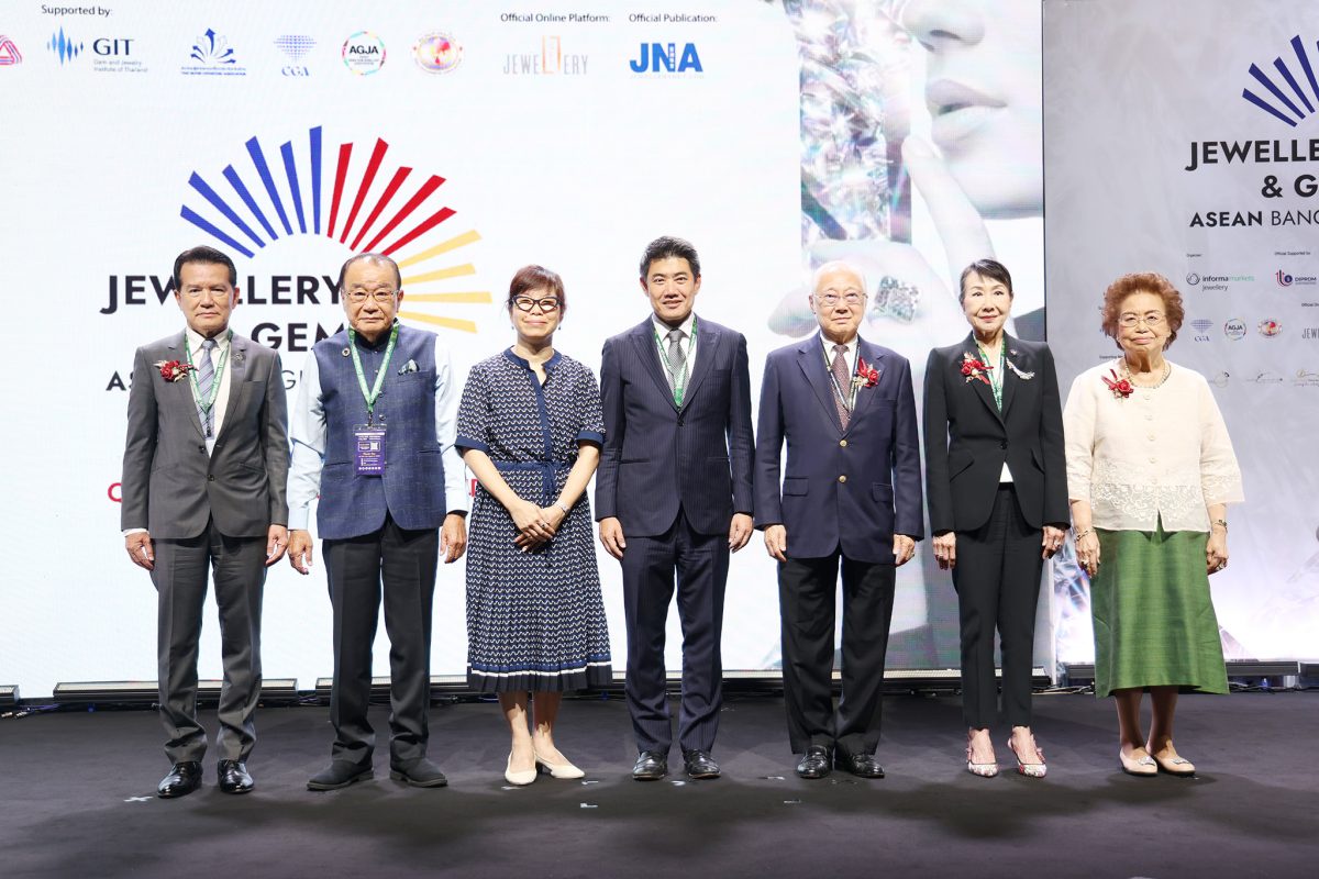 เริ่มแล้วงานแสดงสินค้าอัญมณีระดับโลก Jewellery Gem ASEAN Bangkok (JGAB) 2024
