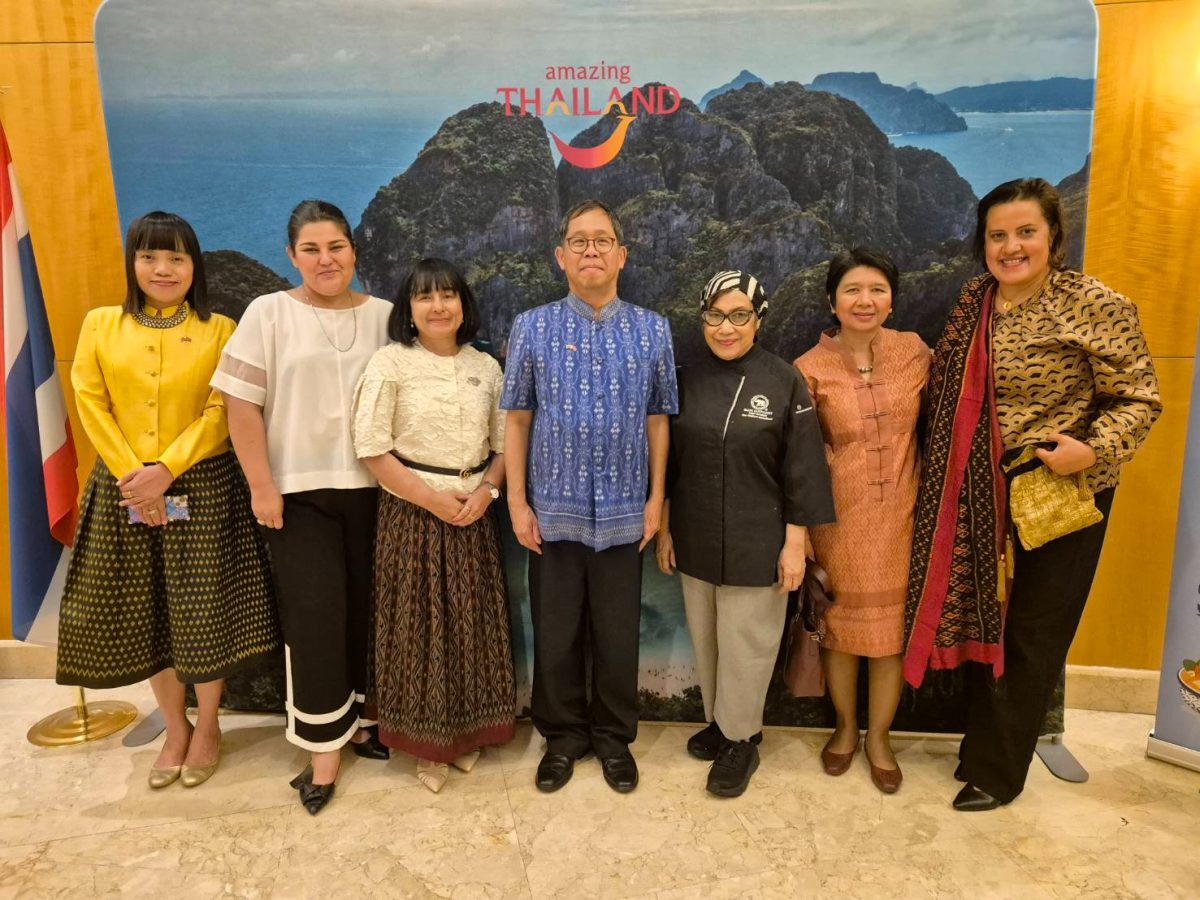 Blue Elephant's Master Chef Nooror Somany Steppe Showcases Taste of Thai Food Festival in Istanbul, the Republic of