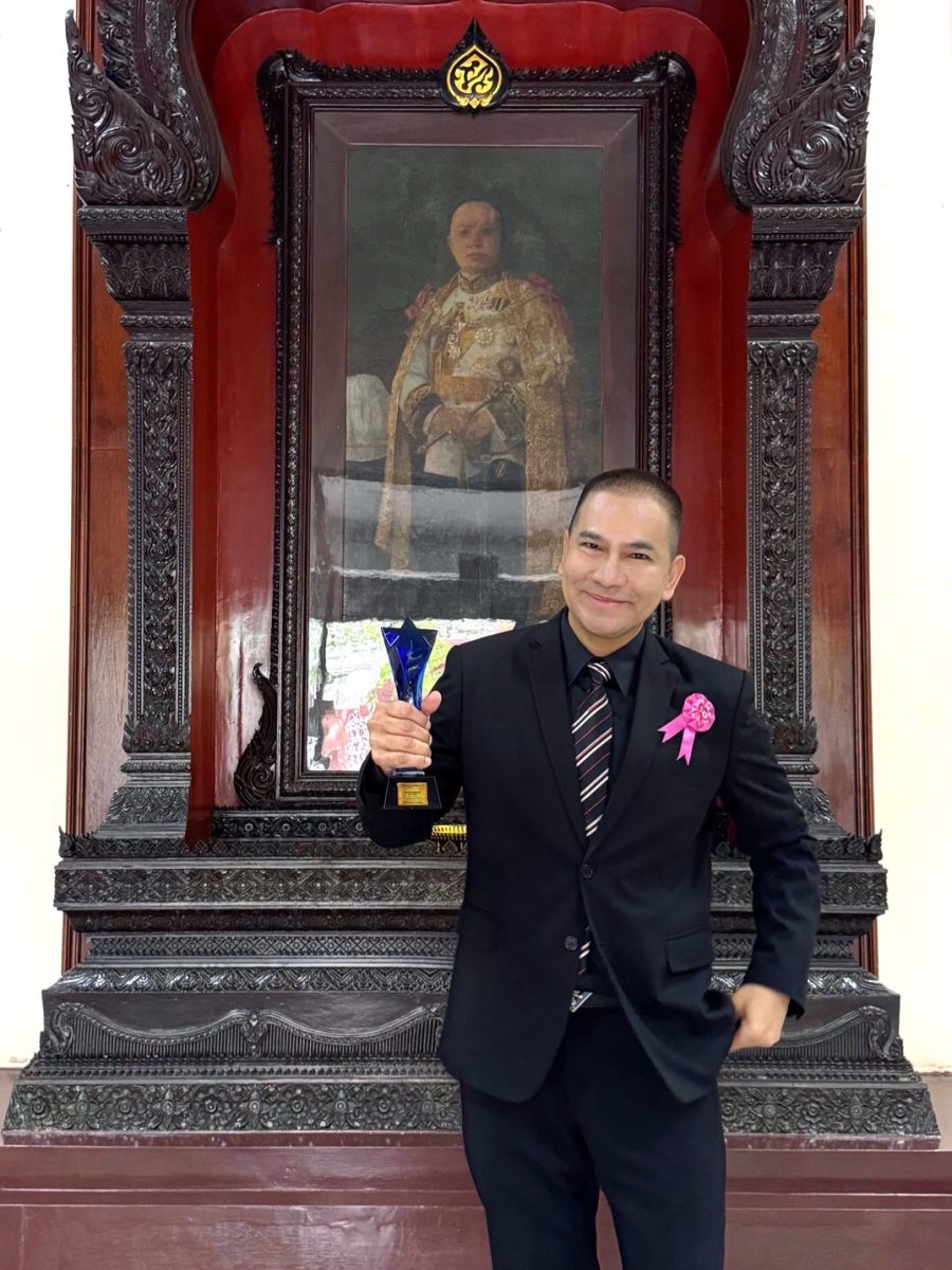 วศิน วรรณพฤกษ์ คว้ารางวัลดาวแห่งจักรวาล สาขาผู้บริหารความคิดสร้างสรรค์แห่งปี ประจำปี 2568