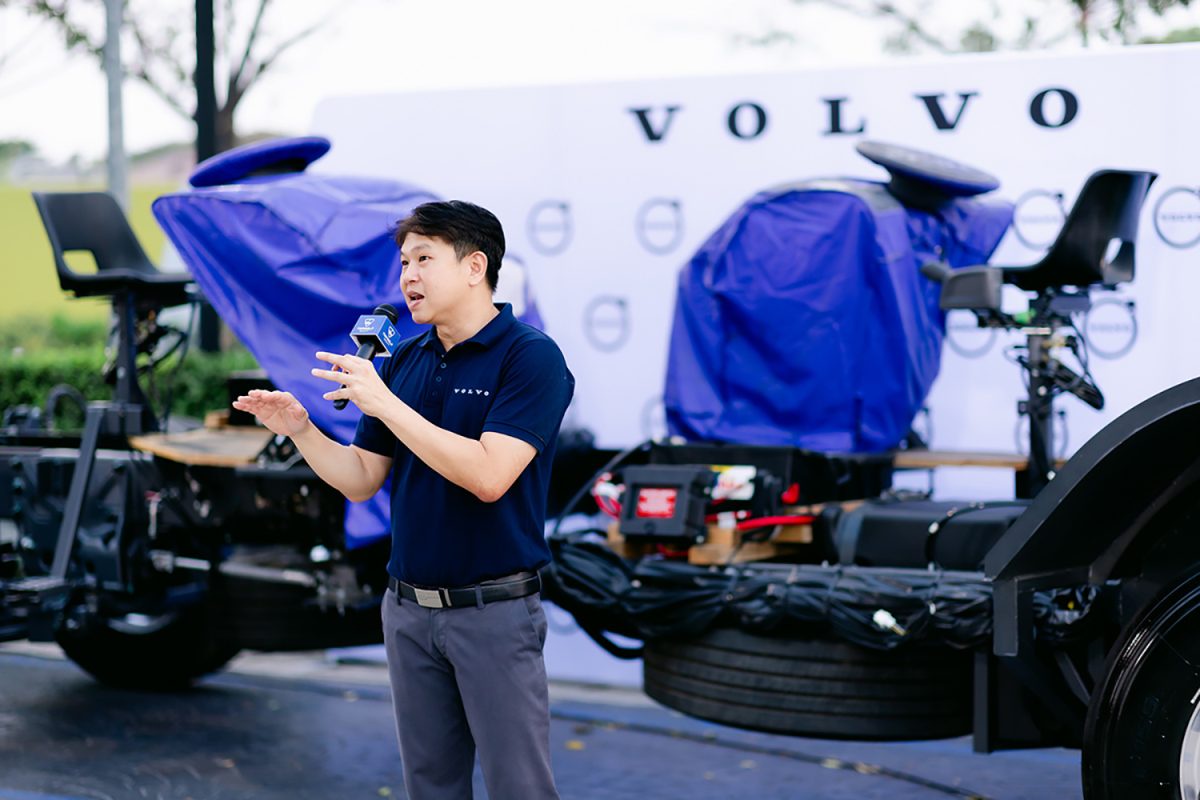 Volvo Bus launches Euro 5 emission standard bus chassis in Thailand