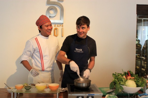 ชวนคุณสนุกไปกับการทำอาหารไทยกับเมนูอาหารแสนอร่อย Dusit Thai Cooking Class ที่ โรงแรมดุสิตดีทู เชียงใหม่