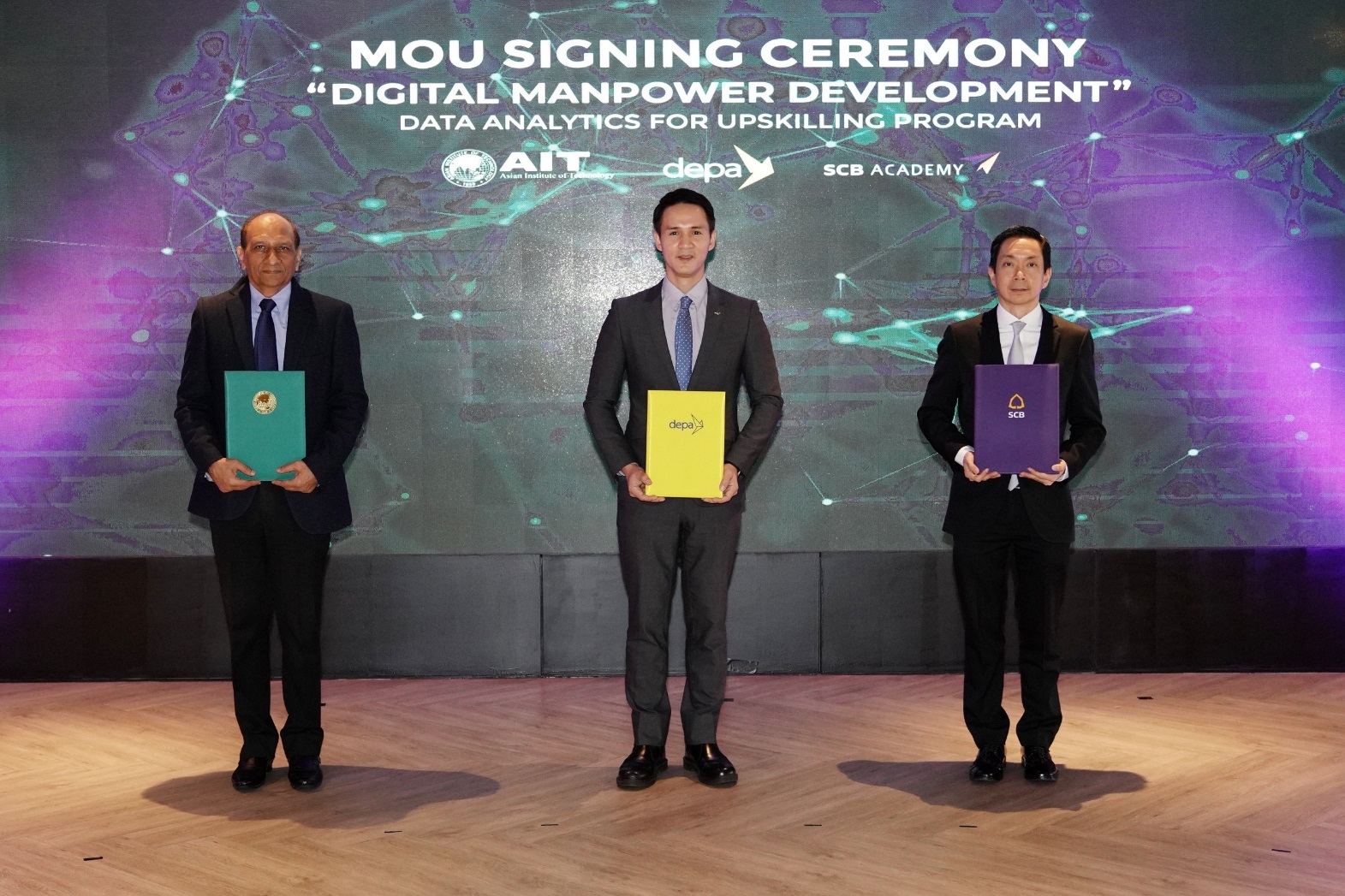 SCB teams up with depa and AIT in Digital Manpower Development Data Analytics for Upskilling program Aimed at enhancing data analytics skills in preparation for new normal challenges