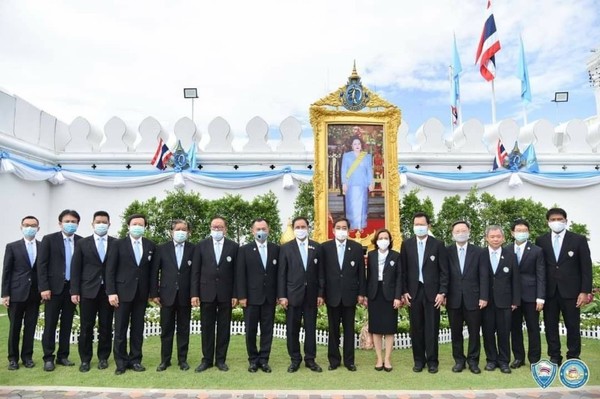ภาพข่าว: มหาวิทยาลัยหอการค้าไทย ร่วมพิธีลงนามถวายพระพร เนื่องในวโรกาส 12 สิงหา