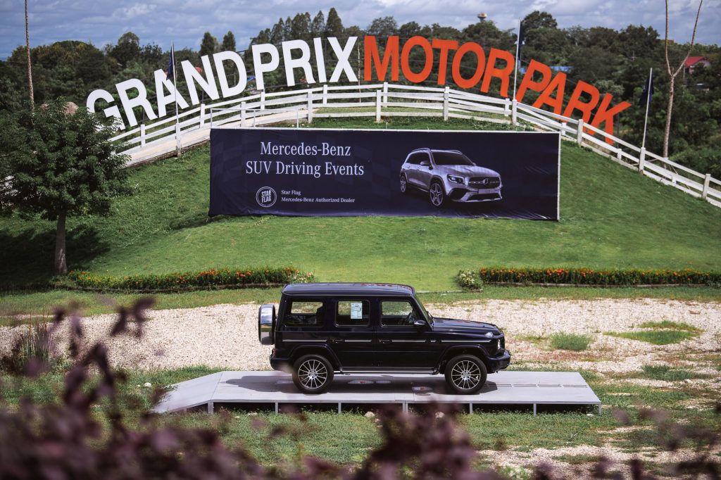 สตาร์แฟลก เอาใจคนรัก SUV พาตะลุยสุดระห่ำบนเส้นทางออฟโรด ในงาน Mercedes-Benz SUV Driving Events ณ สนาม Grand Prix Motor Park จ.กาญจนบุรี