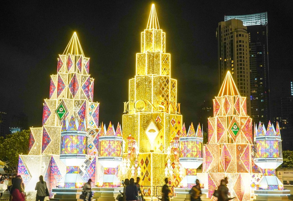 'ไอคอนสยาม' มอบปรากฏการณ์ความสุขส่งท้ายปียิ่งใหญ่ตระการตา Bangkok Illumination 2020 At ICONSIAM วันที่ 5 พ.ย. - 30 ธ.ค. 63 ณ ไอคอนสยาม ถนนเจริญนคร