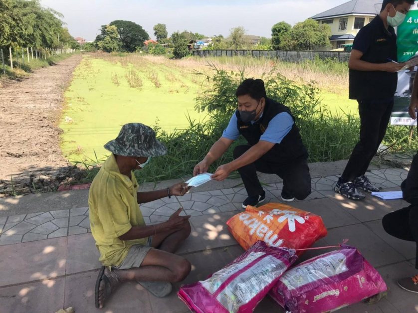 บูรณาการสร้างอาชีพ - ฟื้นฟูคุณภาพชีวิตคนเร่ร่อน คนไร้ที่พึ่ง ขอทานในกรุงเทพฯ