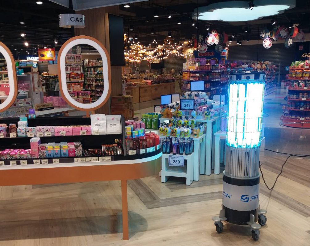 Tops and Central Food Hall continue to prevent the spread of COVID-19 by using UV-C Disinfection Robots